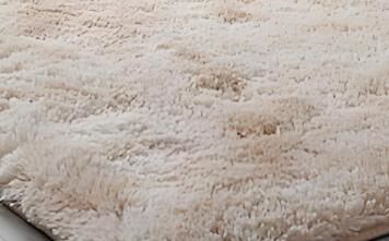 在使用地毯的時(shí)候，應(yīng)注意什么呢？